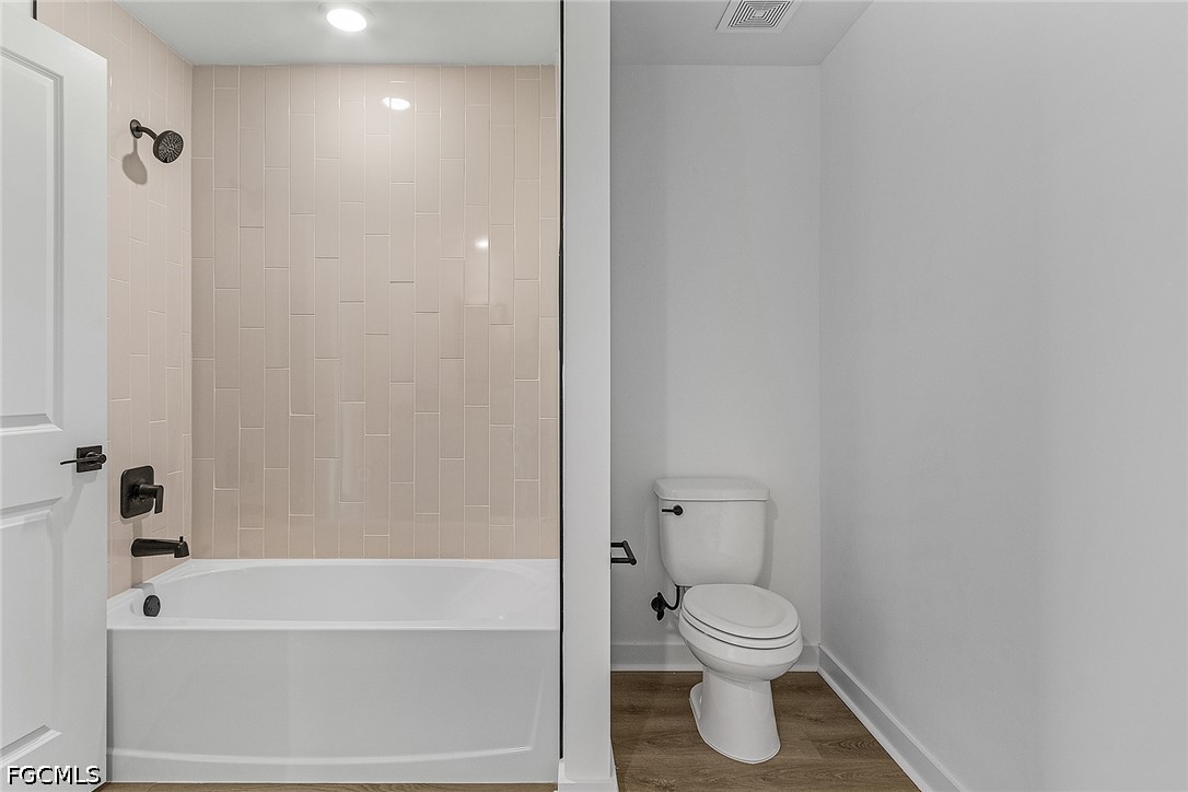 811 Rue Labeau Circle Fort Myers, FL 33913 - Photo 13 of 16