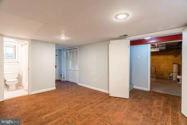 a view of empty room