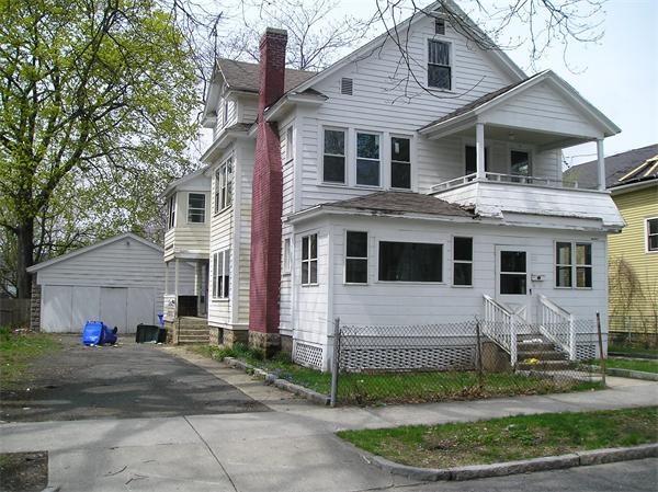 110-112 Middlesex Street Springfield, MA 01109 - Photo 1 of 1 Gallery Image 1