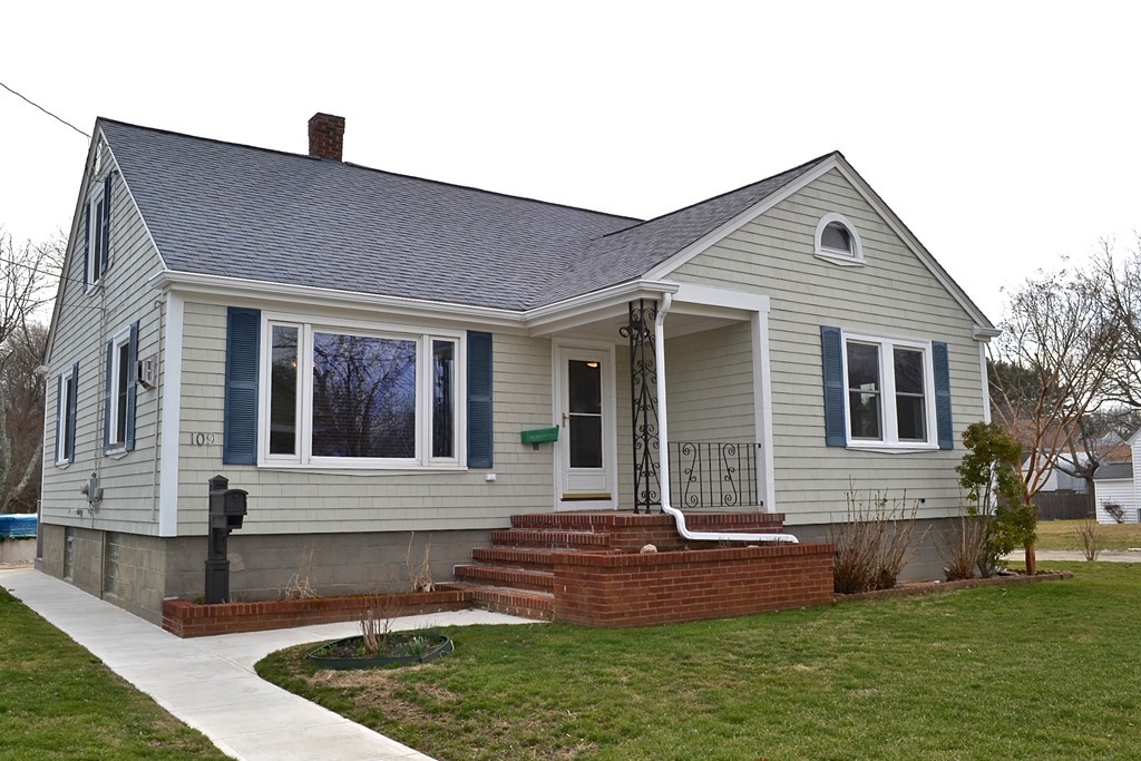 109 Howland Road Fairhaven, MA 02719 - Photo 1 of 16