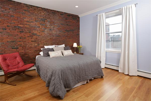 342 Commercial Street, Unit 7 Boston, MA 02109 - Photo 4 of 6
