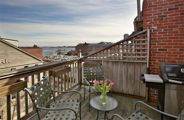 342 Commercial Street, Unit 7 Boston, MA 02109 - Photo 6 of 6