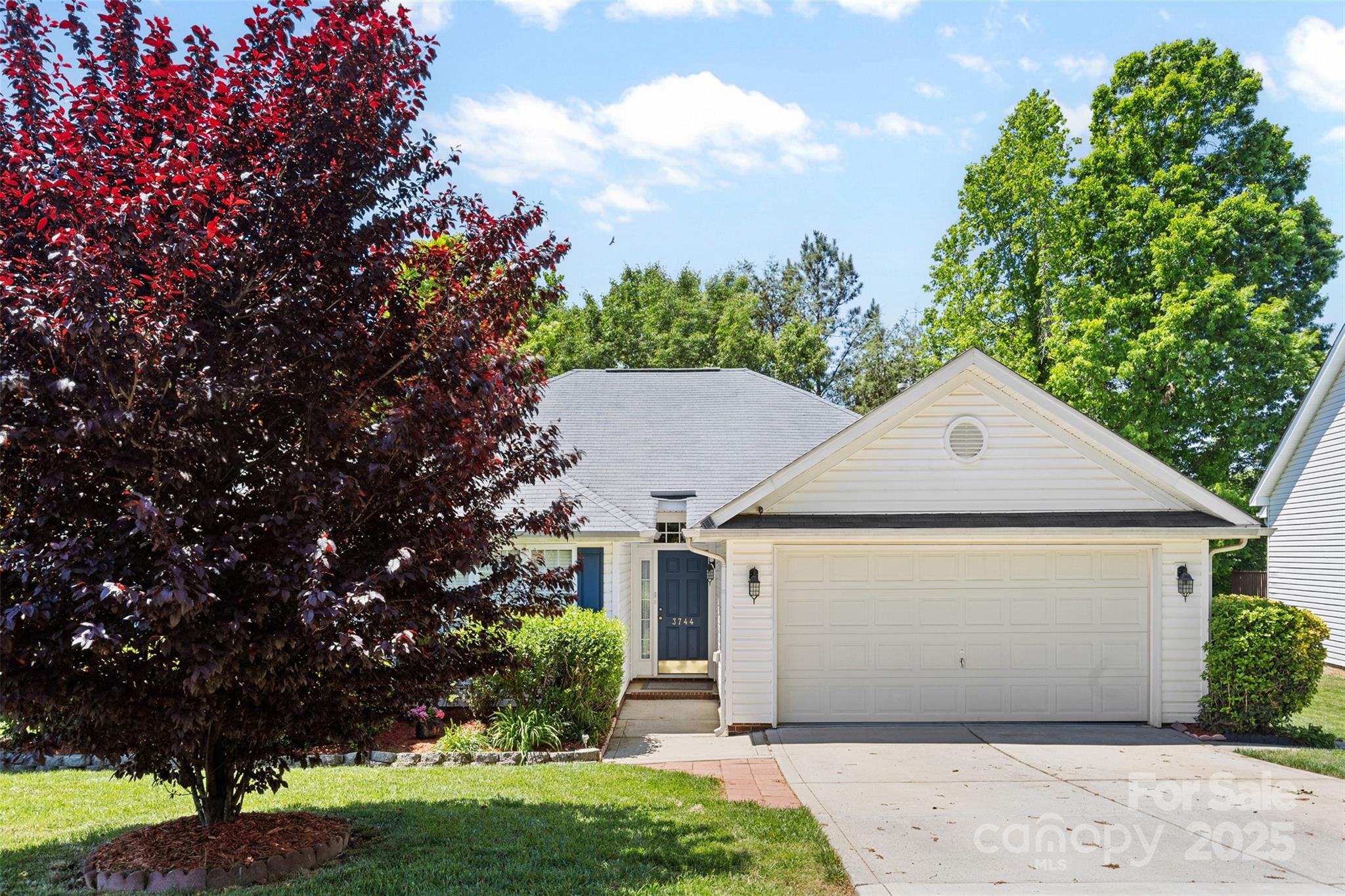 3744 Leela Palace Way Fort Mill, SC 29708 - Photo 2 of 32 Gallery Image 2