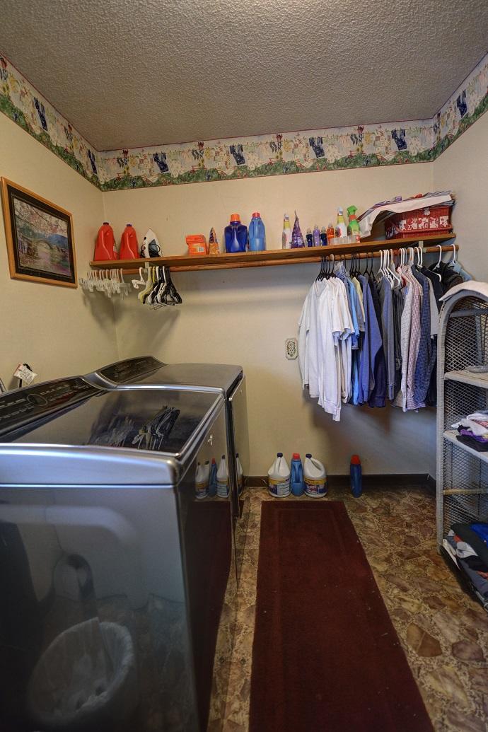469 Rhea County Highway Dayton, TN 37321 - Photo 34 of 50 22.1-469 rhea co laundry