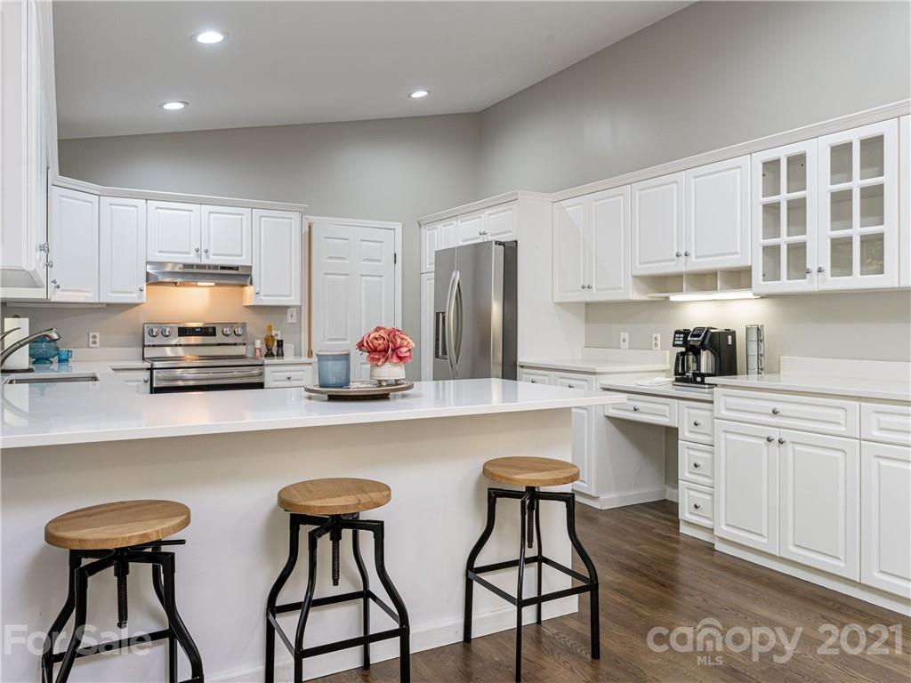 716 Island Ford Road Brevard, NC 28712 - Photo 12 of 48 Gallery Image 12