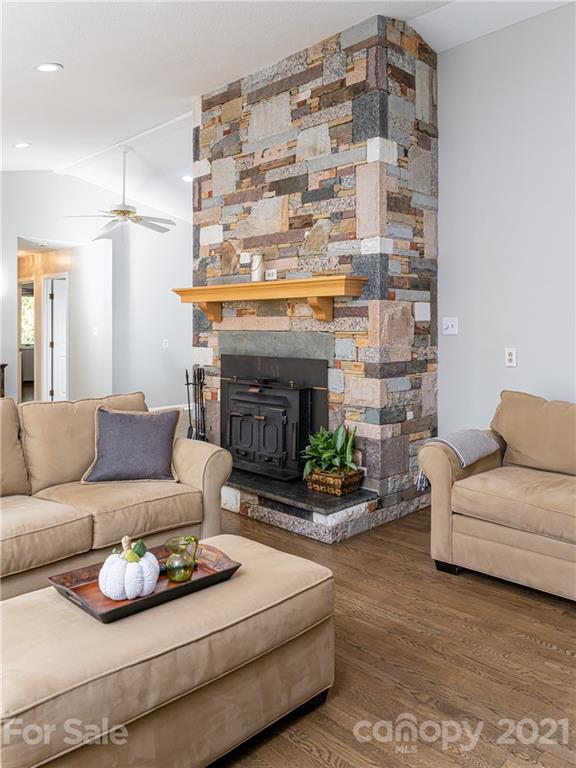 716 Island Ford Road Brevard, NC 28712 - Photo 7 of 48 Gallery Image 7
