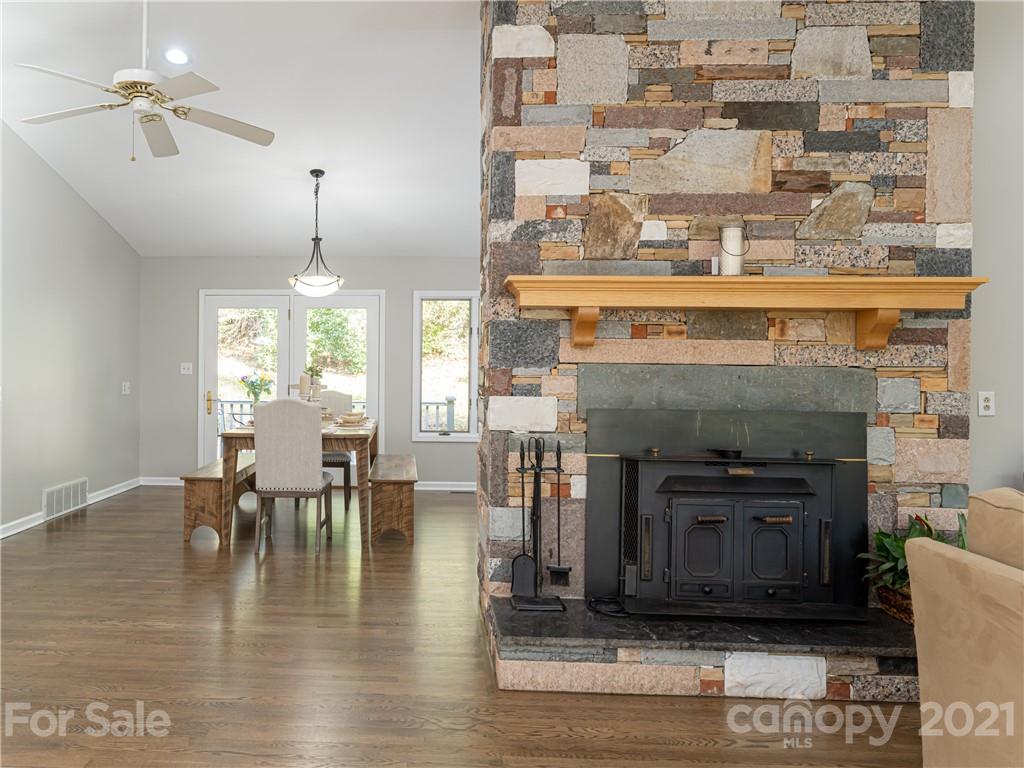 716 Island Ford Road Brevard, NC 28712 - Photo 9 of 48 Gallery Image 9
