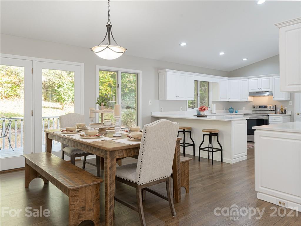 716 Island Ford Road Brevard, NC 28712 - Photo 10 of 48 Gallery Image 10