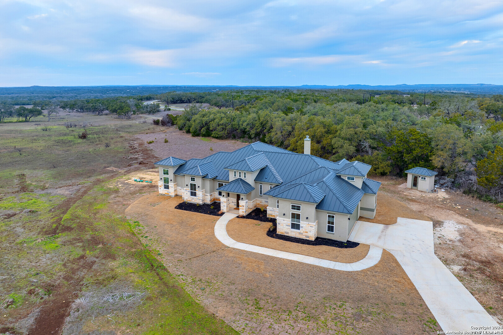 190 Spiritual Pass Spring Branch, TX 78070 - Photo 2 of 49
