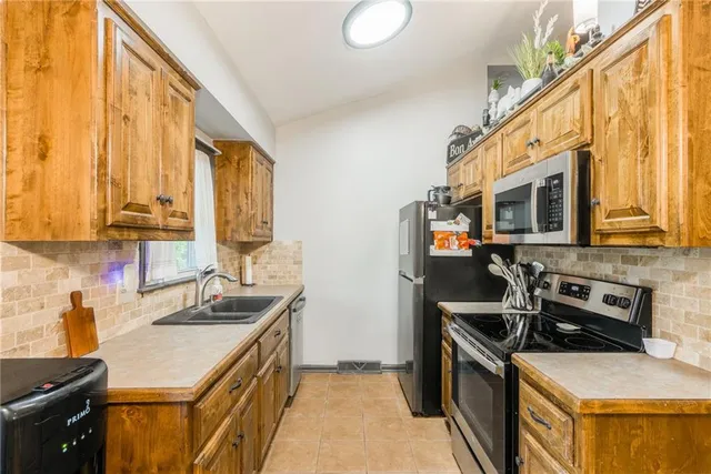 $260,000 | 7109 Northwest 75th Street, Kansas City, MO 64152