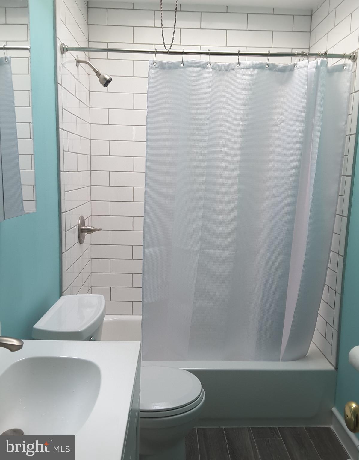 5558 Miriam Road Philadelphia, PA 19124 - Photo 8 of 11 New Bathroom!