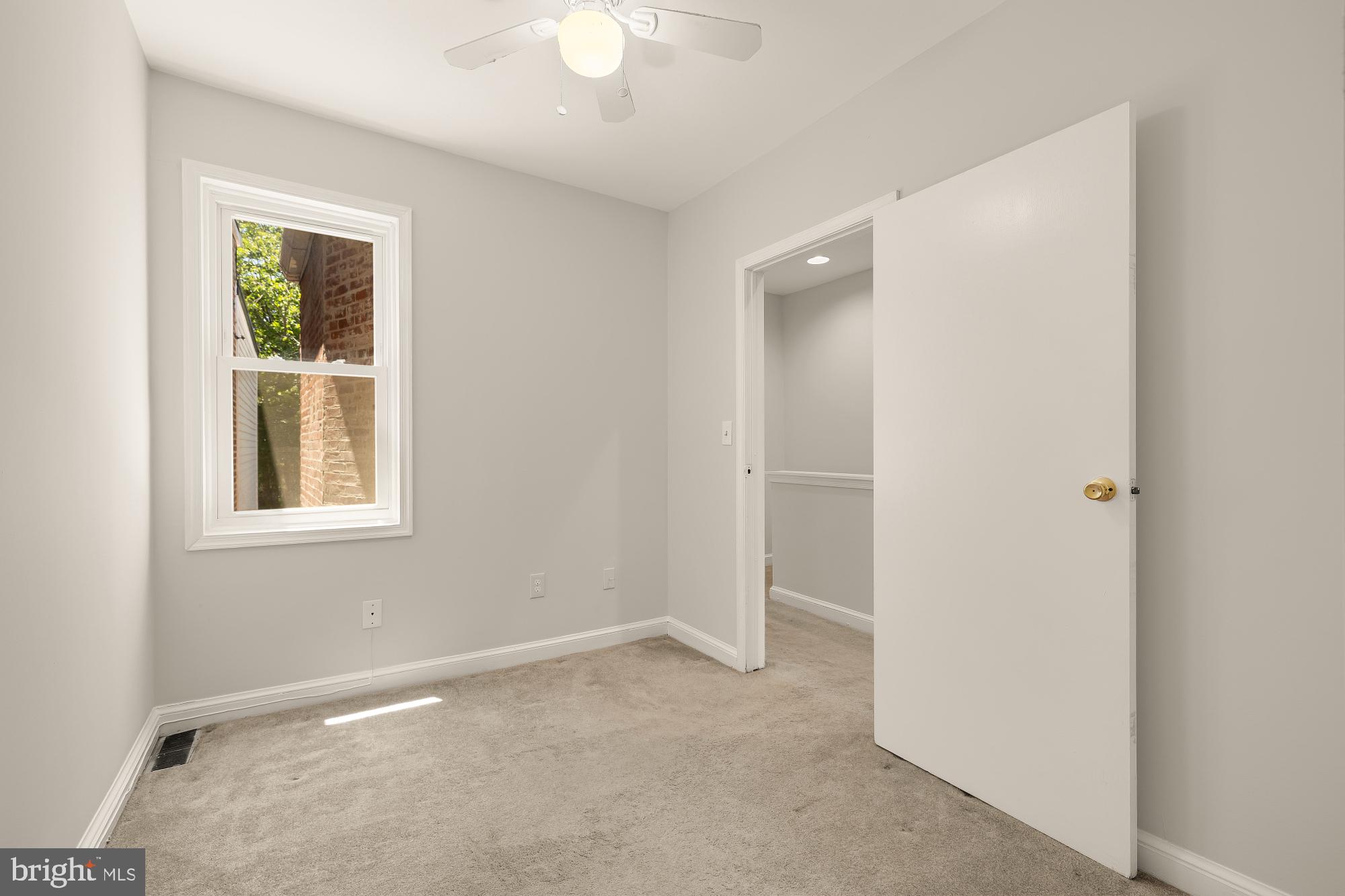 601 L Street Northeast Washington, DC 20002 - Photo 40 of 47 a view of an empty room with a window