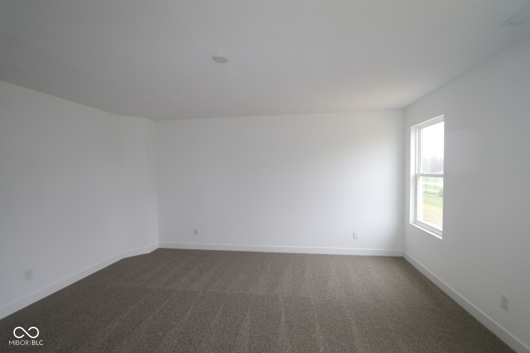 3945 Highcrest Road Indianapolis, IN 46239 - Photo 12 of 17 Gallery Image 12