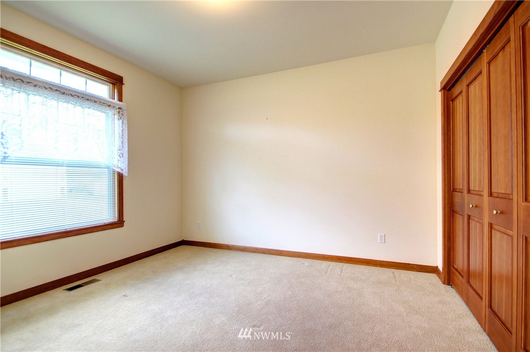 7011 Samish Heights Road Bow, WA 98232 - Photo 14 of 24 Gallery Image 14