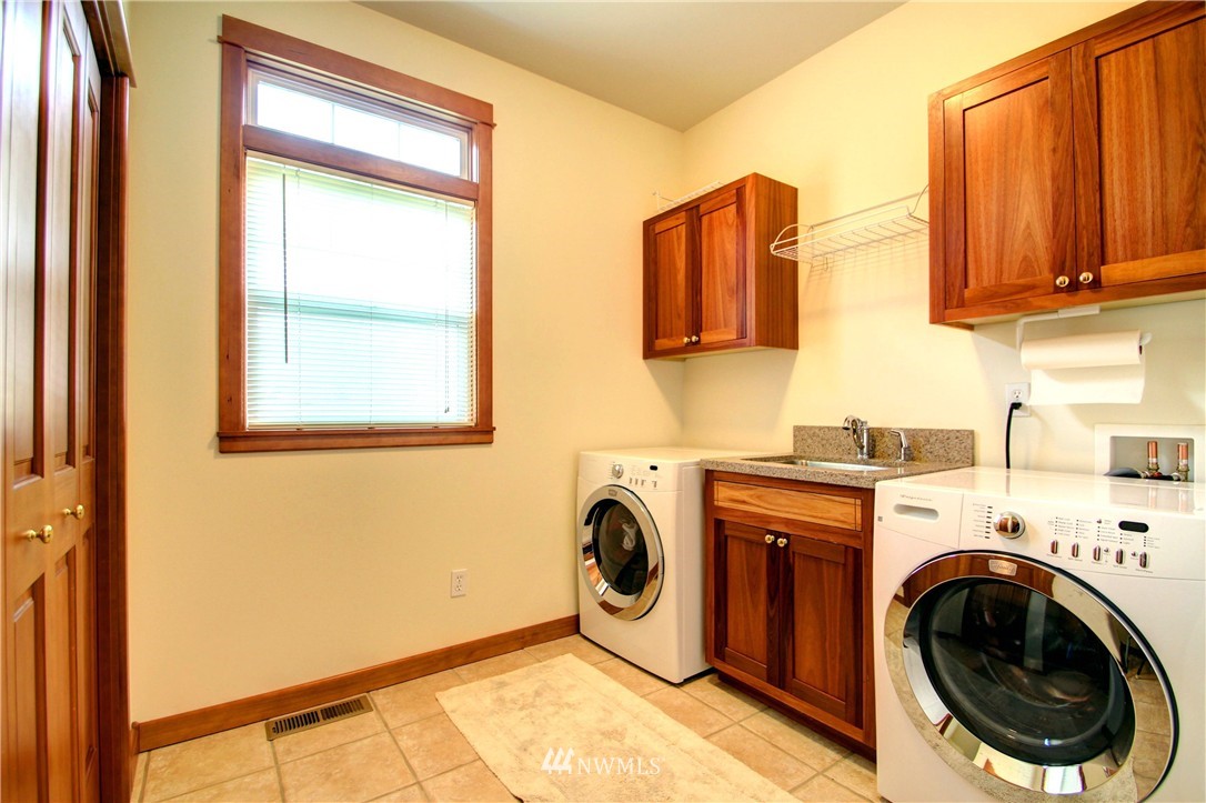 7011 Samish Heights Road Bow, WA 98232 - Photo 19 of 24 Gallery Image 19