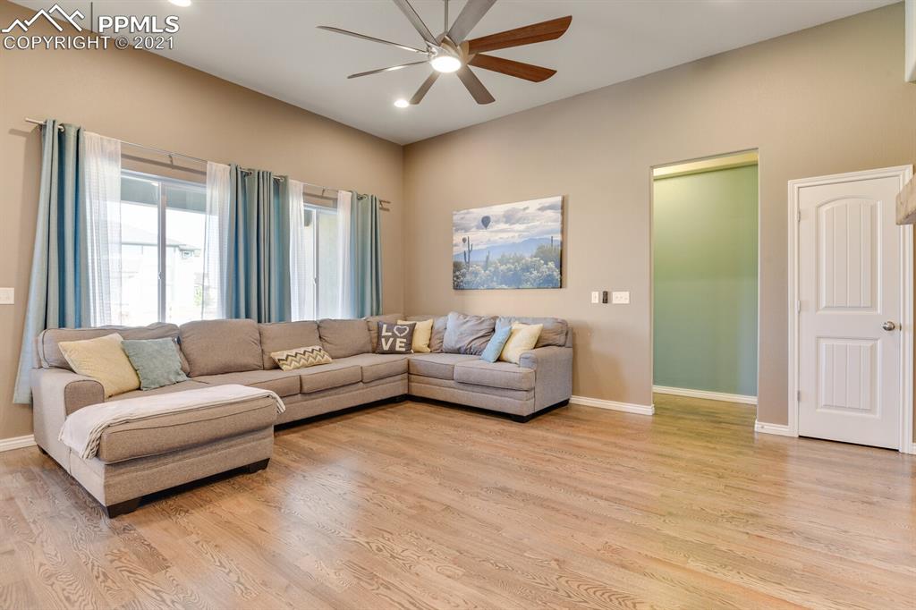 12449 Carmel Ridge Road Colorado Springs, CO 80921 - Photo 18 of 46