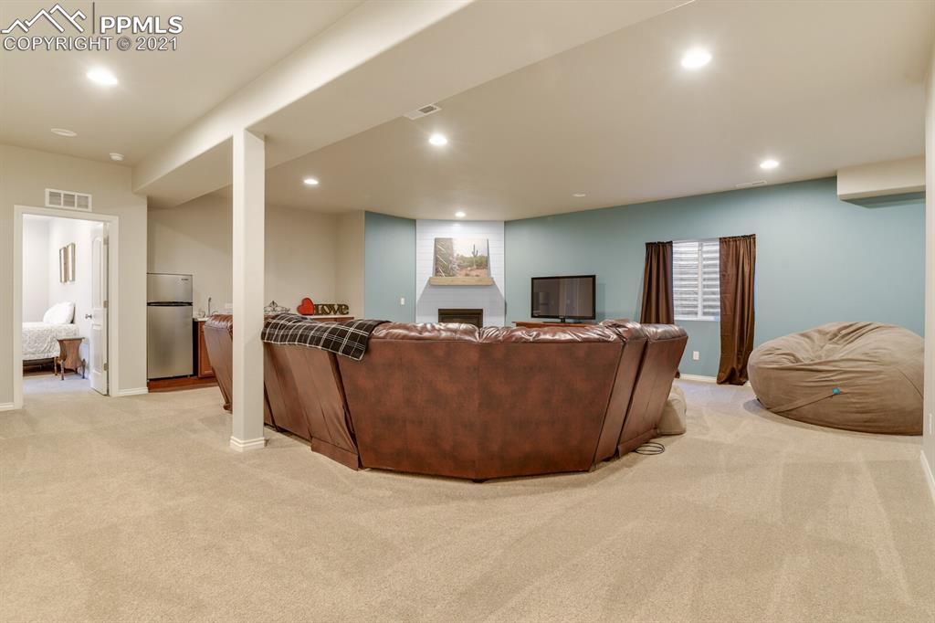 12449 Carmel Ridge Road Colorado Springs, CO 80921 - Photo 9 of 46