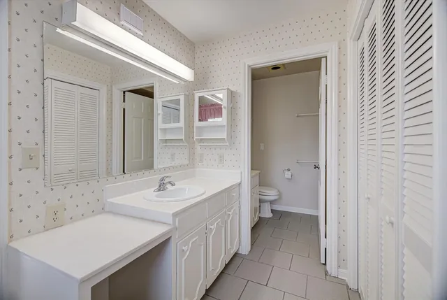 $375,000 | 106 Woodland Road, Lake Jackson, TX 77566