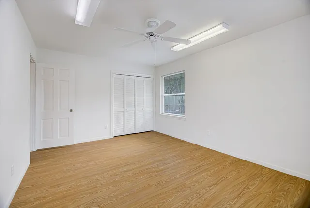 $375,000 | 106 Woodland Road, Lake Jackson, TX 77566