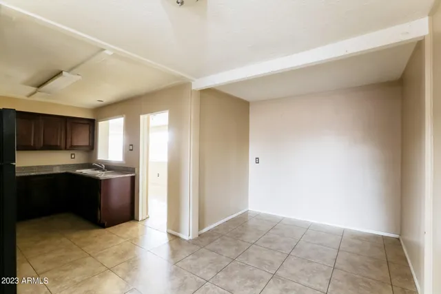 $1,695 | 3349 West Thomas Road, Phoenix, AZ 85017