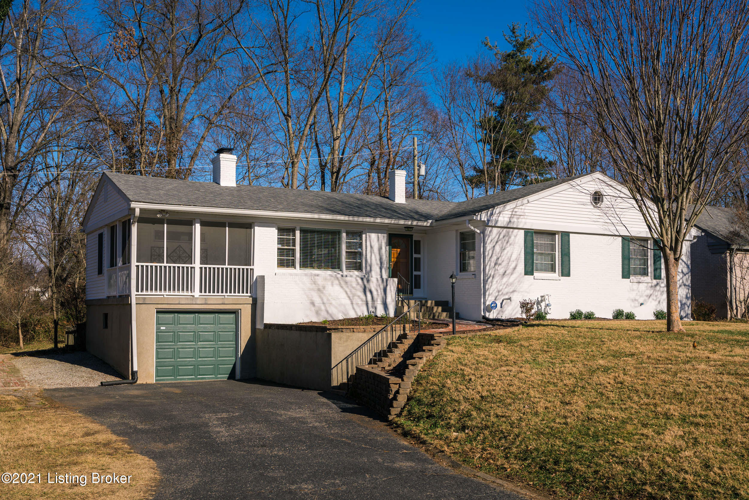 2. Front Exterior 02
