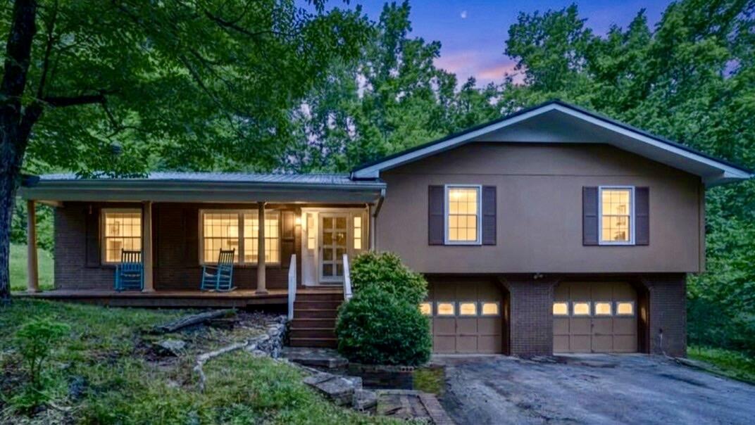 213 Maple Way Ringgold, GA 30736 - Photo 2 of 40 IMG_0030