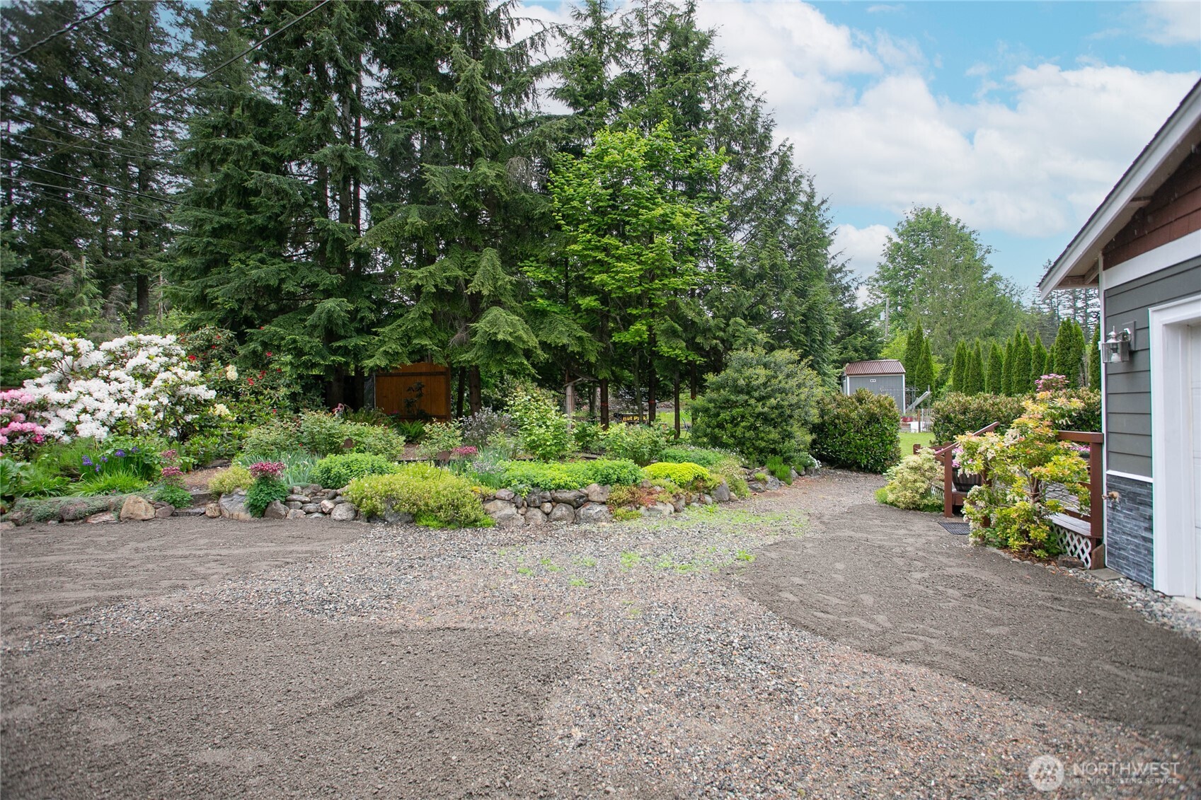 6236 Shamrock Road Maple Falls, WA 98266 - Photo 38 of 40