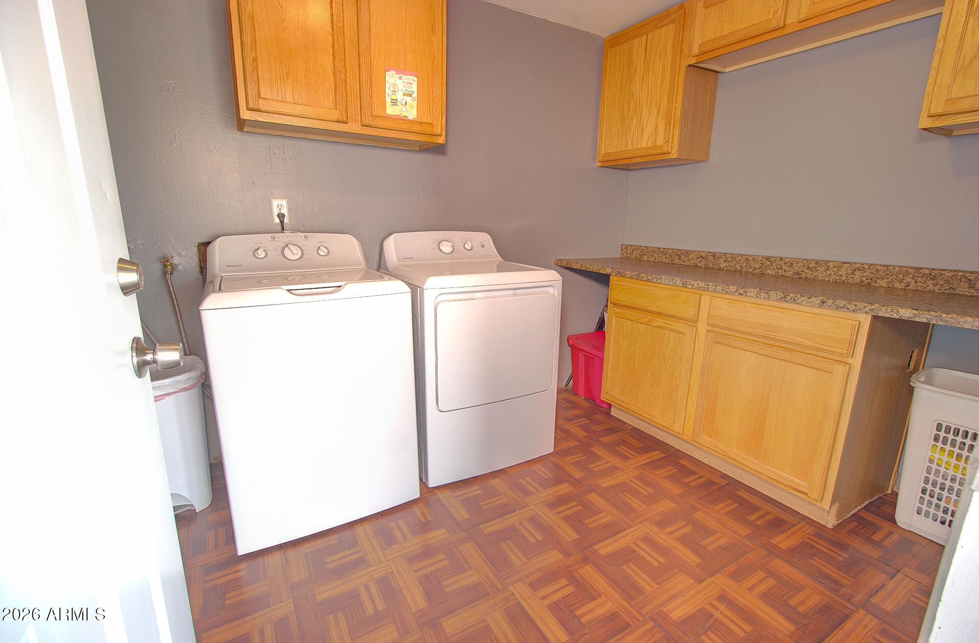 101 East 7th Street Eloy, AZ 85131 - Photo 23 of 34 a utility room with dryer and washer