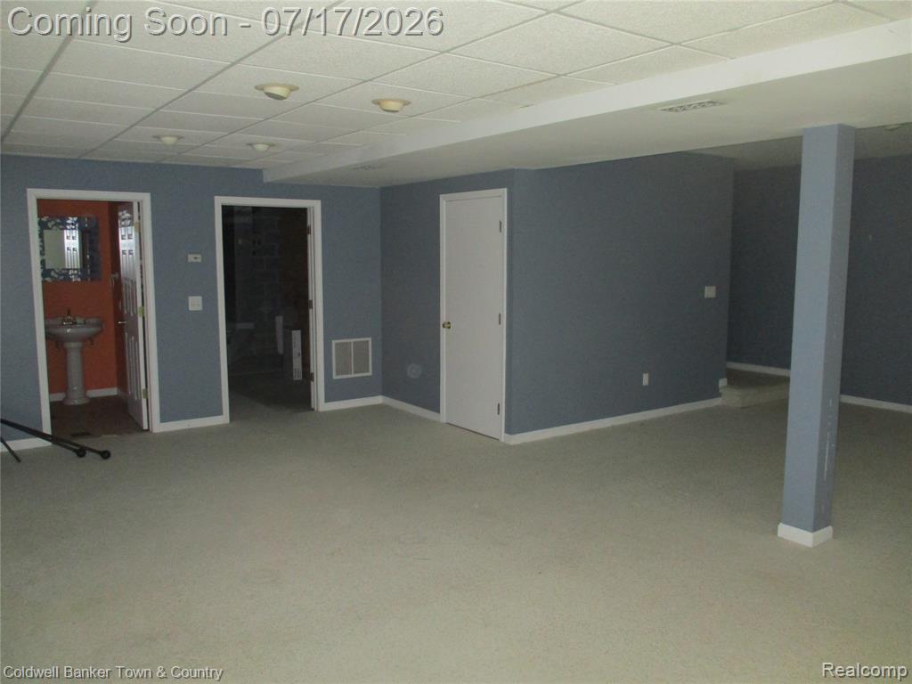 1996 Triangle Lake Road Howell, MI 48843 - Photo 23 of 32