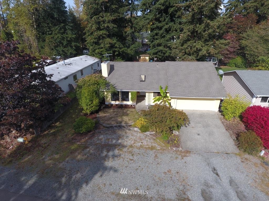 5004 Southeast 2nd Street Renton, WA 98059 - Photo 2 of 17