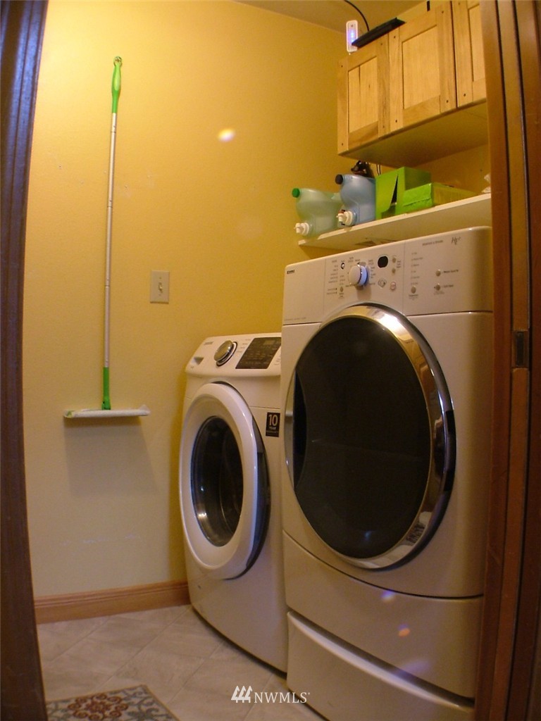 5004 Southeast 2nd Street Renton, WA 98059 - Photo 15 of 17