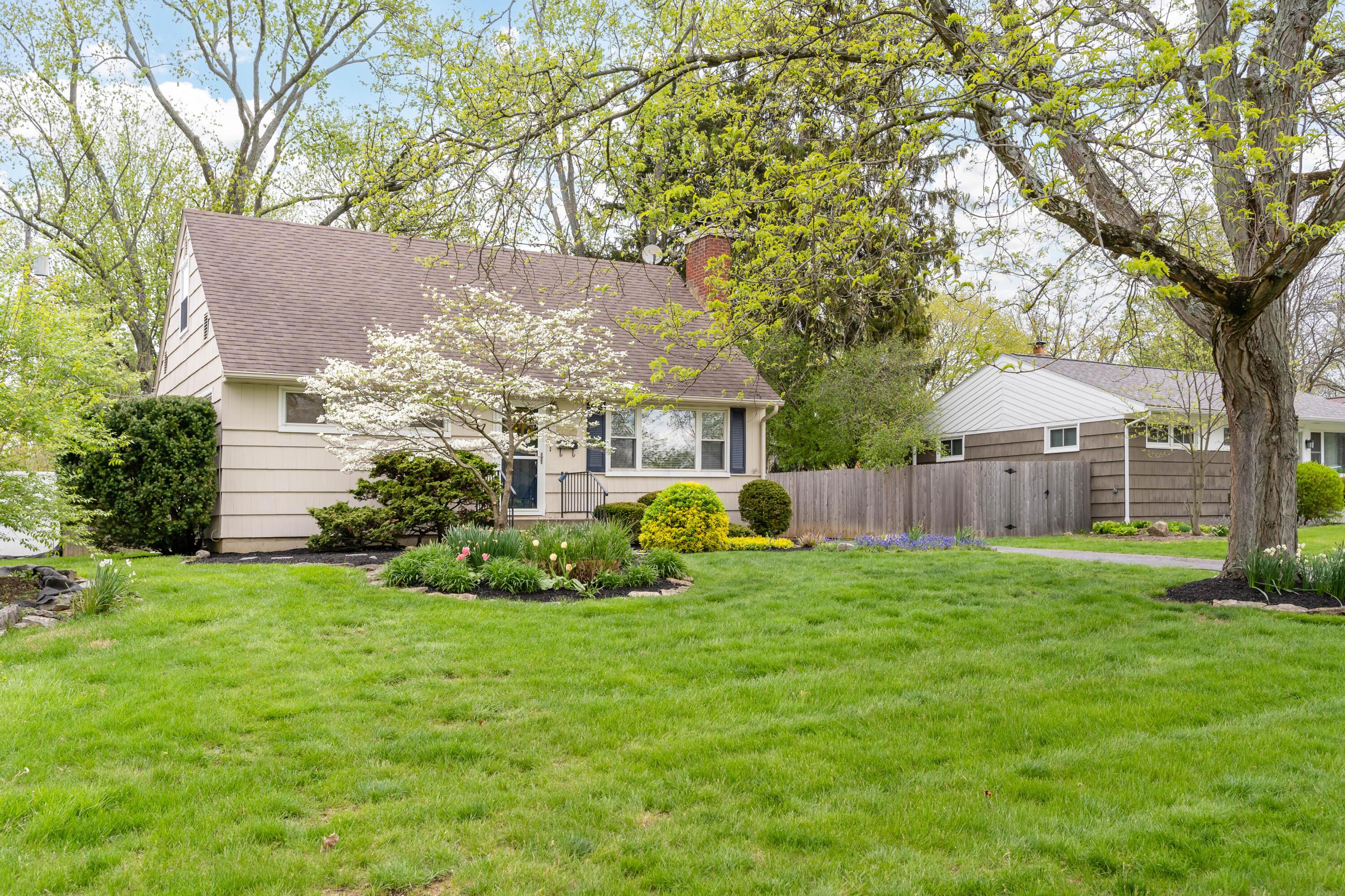 2368 Nottingham Road Columbus, OH 43221 - Photo 4 of 34 2368 Nottingham Rd_MLS_3