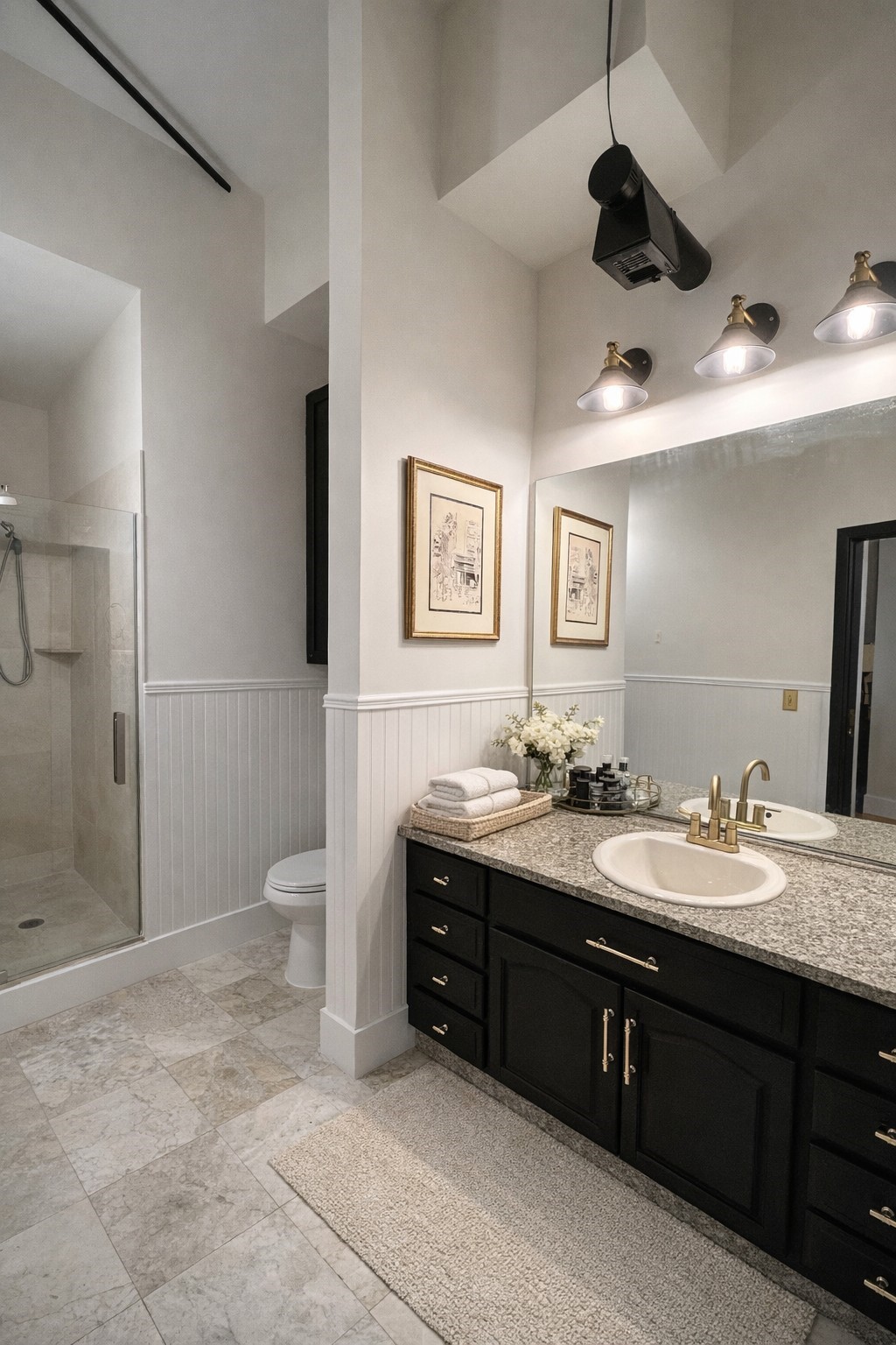 705 Main Street, Unit 311 Houston, TX 77002 - Photo 5 of 23 This image is virtually staged.