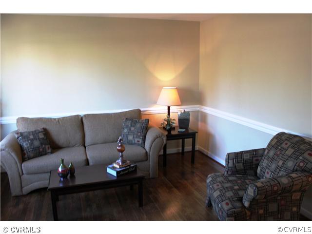 3908 Monida Road Henrico, VA 23294 - Photo 6 of 11 Living Room