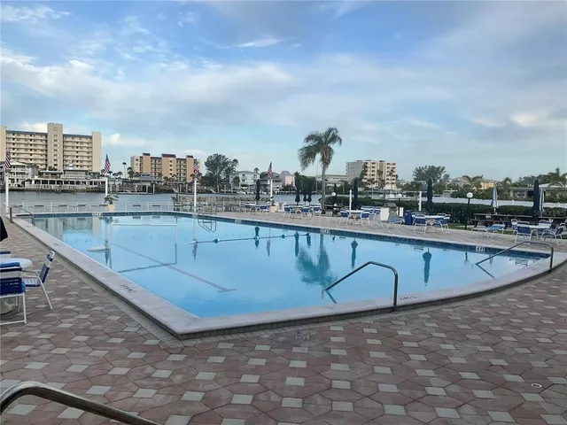 $1,900 | 10351 Regal Drive, Unit 10, Largo, FL 33774