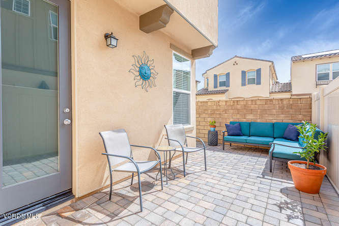 239 Stonegate Road Camarillo, CA 93010 - Photo 20 of 25 a outdoor space with patio the couch and potted plant