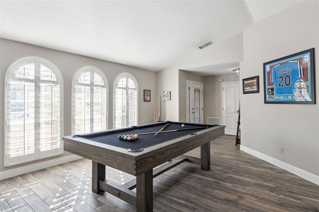 692 Rochester Street Oviedo, FL 32765 - Photo 4 of 49