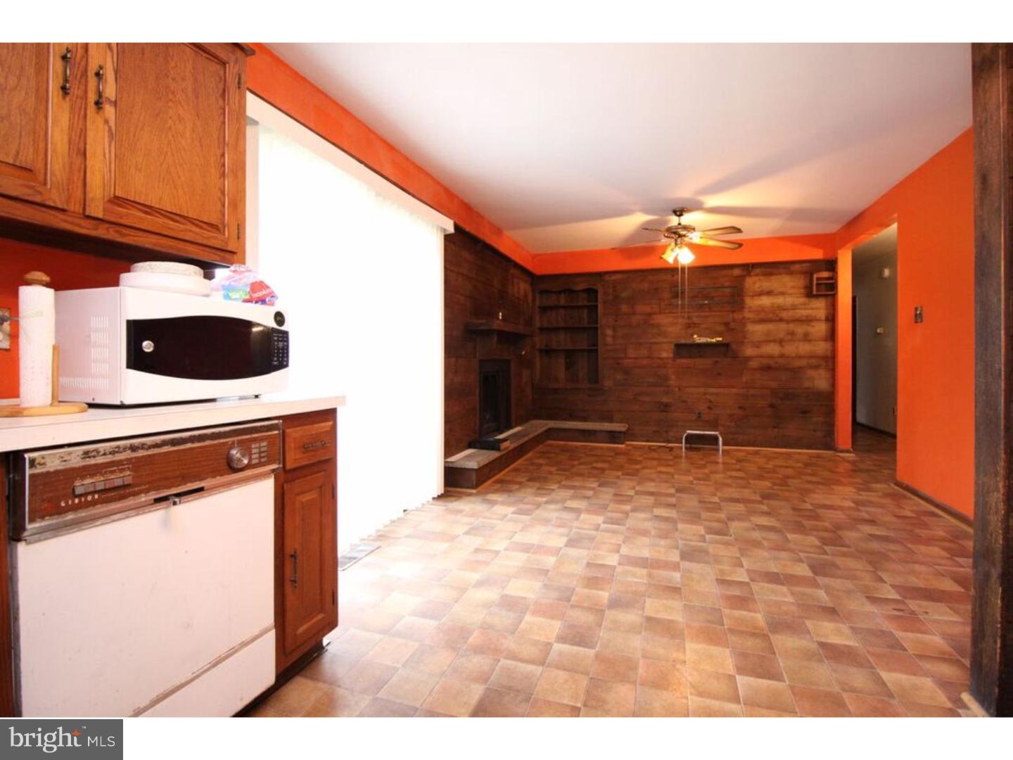 604 New York Road Glassboro, NJ 08028 - Photo 8 of 18 Dining Room