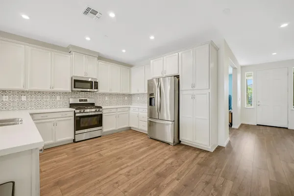 $659,000 | 1056 Luna Drive, Roseville, CA 95747