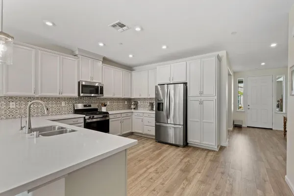 $659,000 | 1056 Luna Drive, Roseville, CA 95747