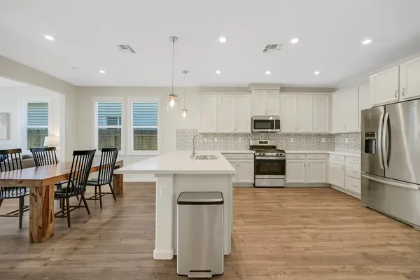 $659,000 | 1056 Luna Drive, Roseville, CA 95747