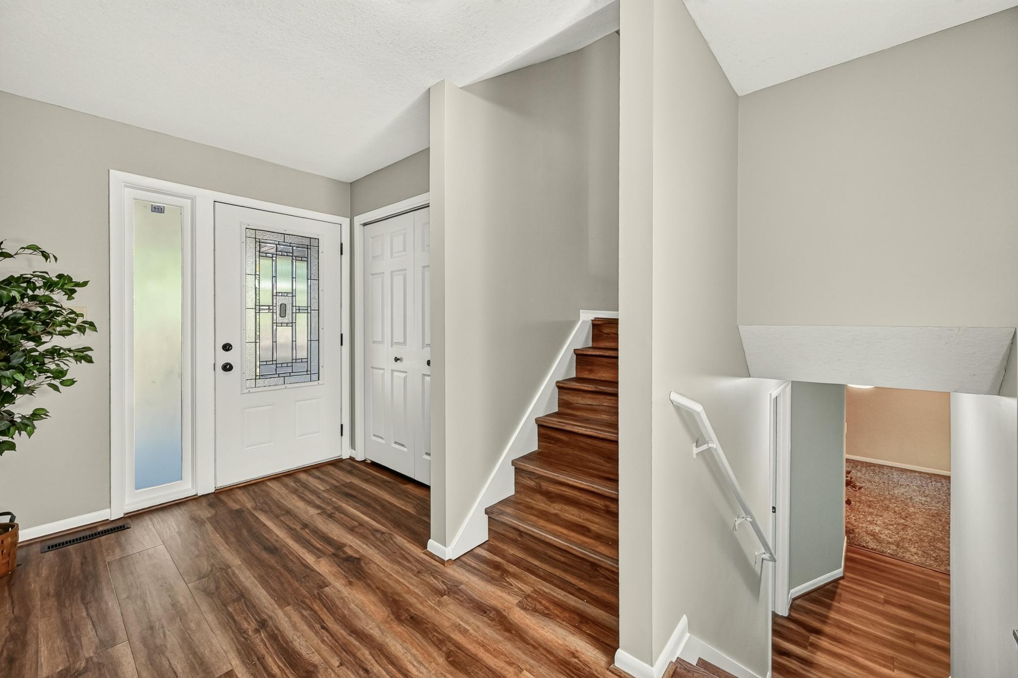297 Majestic Road Northwest Rochester, MN 55901 - Photo 11 of 47 Gallery Image 11