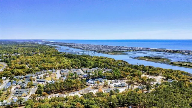 $399,900 | 520 Fairway Drive West, Sunset Beach, NC 28468