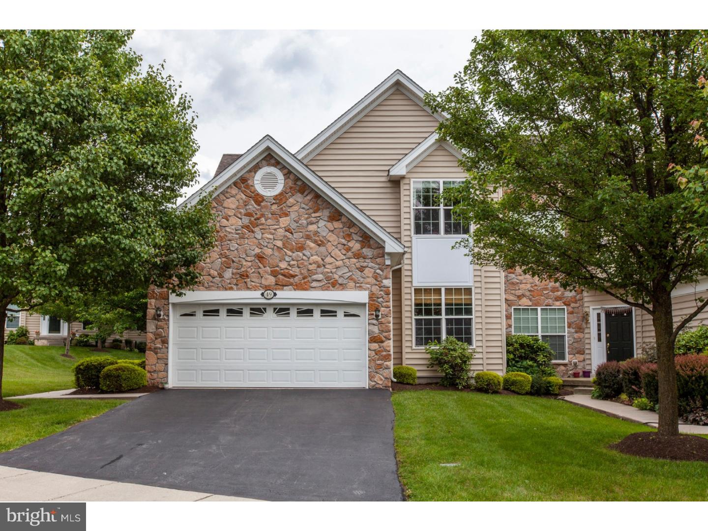 49 Eagle Road Phoenixville, PA 19460 - Photo 1 of 25 Gallery Image 1
