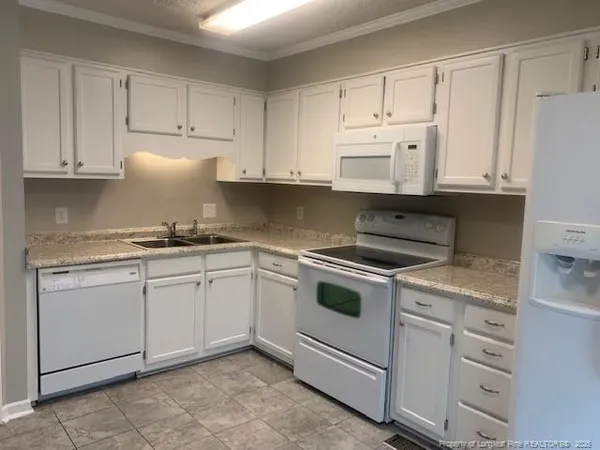 $1,250 | 4915 Pinedale Boulevard, Lumberton, NC 28358