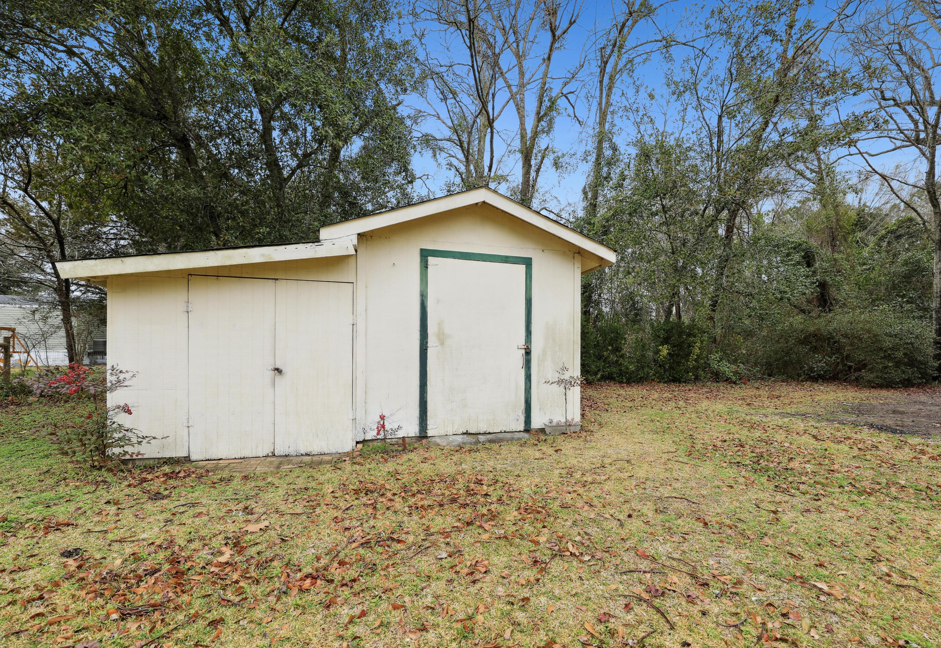 116 Maple Street St. Stephen, SC 29479 - Photo 17 of 19 Detached Shed