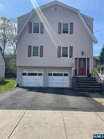 $2,800 | 107 Madison Avenue, Unit 1, Midland Park, NJ 07432