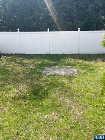 $2,800 | 107 Madison Avenue, Unit 1, Midland Park, NJ 07432