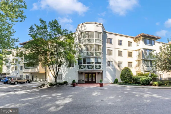 $315,000 | 14809 Pennfield Circle, Unit 309, Silver Spring, MD 20906