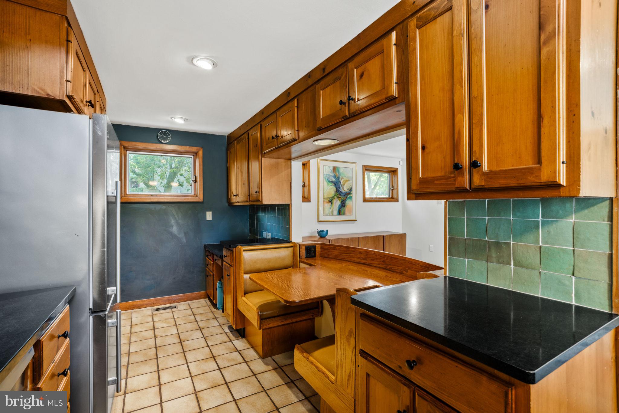 111 Hilltop Road Philadelphia, PA 19118 - Photo 27 of 68